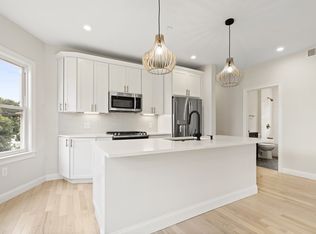80 Fuller St #4, Dorchester Center, MA 02124