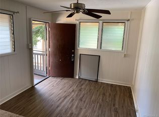 927 Spencer St #3, Honolulu, HI 96822