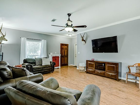 2nd image of 4916 Garfield Ave