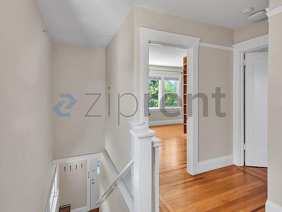 5th image of 5737 Claremont Ave