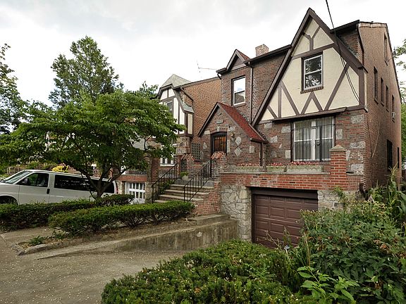 2nd image of 3232 Tibbett Ave