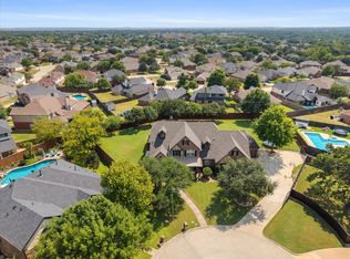 905 Moore Rd, Mansfield, TX 76063