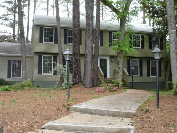 110 Paddock Trl, Peachtree City, GA 30269