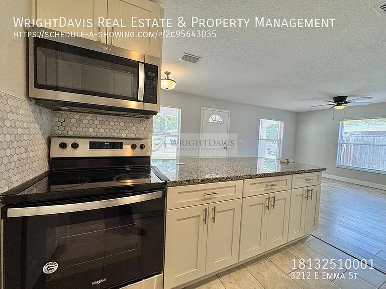 3212 E Emma St — Photo 13