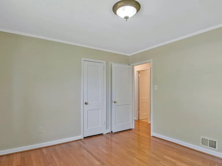 4038 Poplar St — Photo 21
