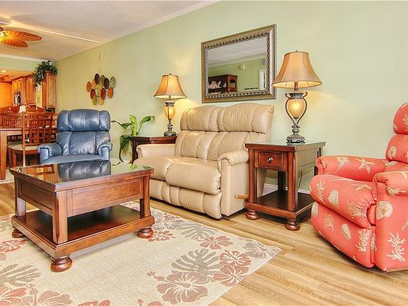 4th image of 19925 Gulf Blvd APT 506