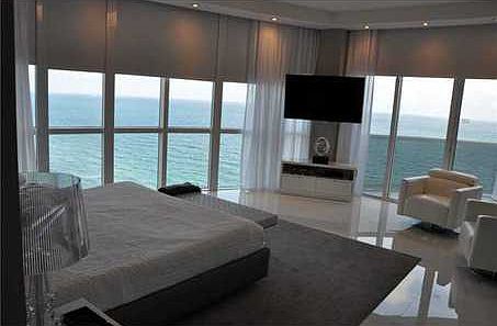 5th image of 15811 Collins Ave APT 1701