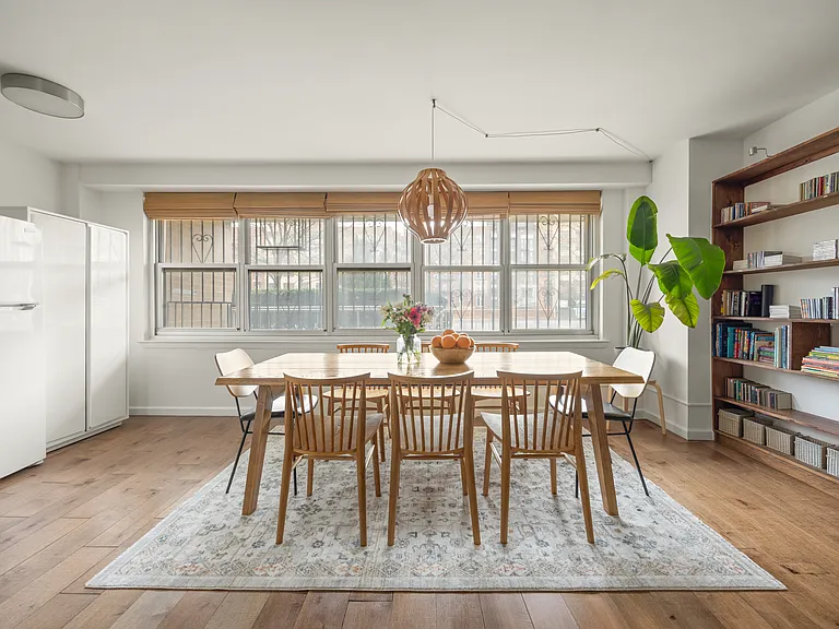 135 Ocean Pkwy #1M — Photo 4