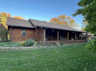 7520 Condit Rd, Centerburg, OH 43011
