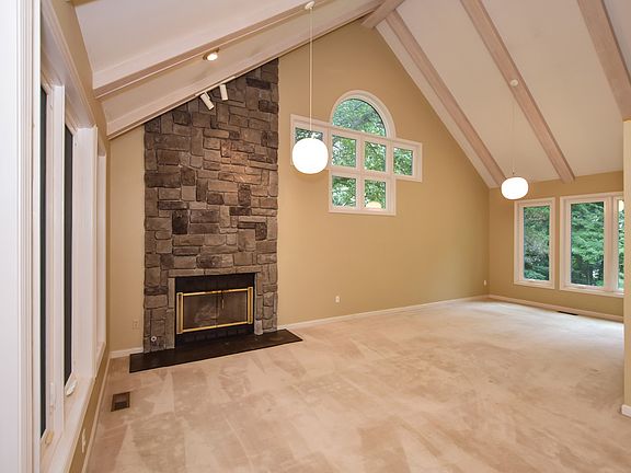 3rd image of 2861 Patterson Farms Ln