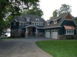 2119 S Shore Dr, Delavan, WI 53115