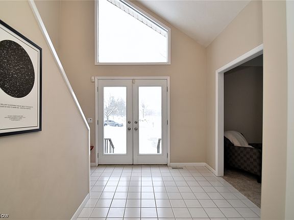 2nd image of 33605 Tallyho Ct