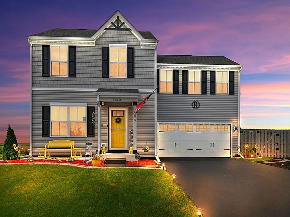 2nd image of 499 Bantam St