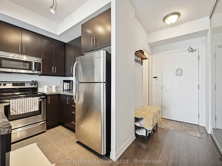 15 James Finlay Way #1006 — Photo 4