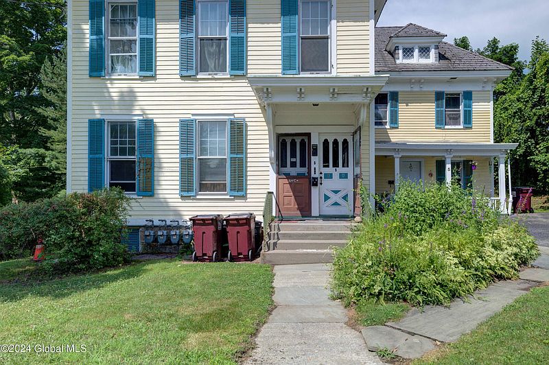3rd image of 5 Littauer Place
