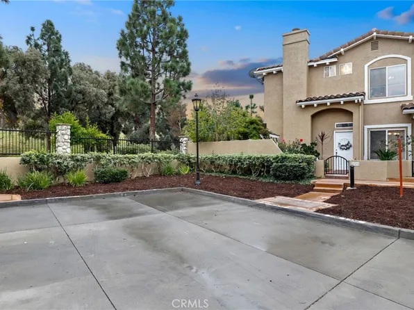 11549 Treeview Ct, Moorpark, CA 93021