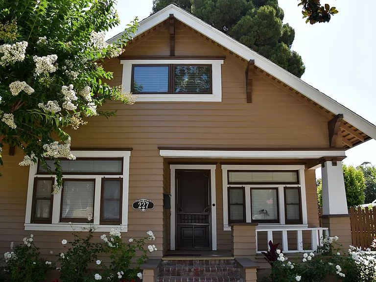 227 N Cleveland St — Photo 18