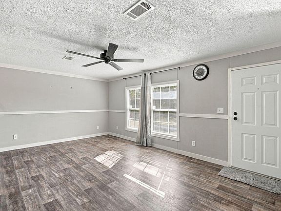 5th image of 2684 Shiloh Rd