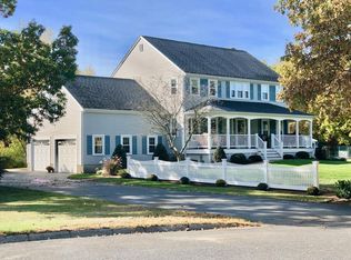 11 Tanglewood Rd, Plainville, MA 02762