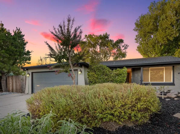 77 Ardsley Cir, Sacramento, CA 95823