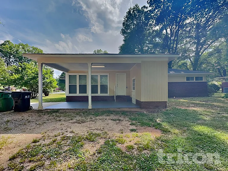 1141 Dooley Dr — Photo 18