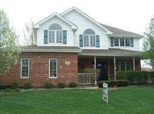 1024 Coyote Trl, New Lenox, IL 60451