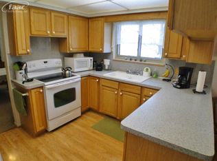 15254 Riviera Shores Dr, Holly, MI 48442