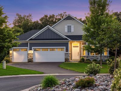 2157 Oakgrove Ct, Hudson, WI, 54016