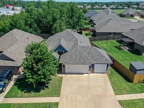 925 NW 191st St, Edmond, OK 73012