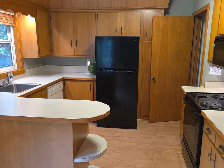 926 N Mandan St — Photo 3