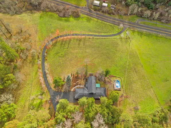 6333 Sterling Creek Rd, Jacksonville, OR 97530