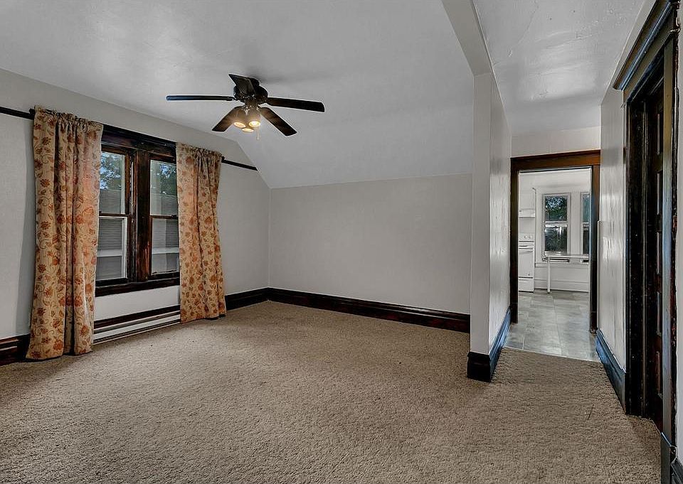 1st image of 801 15th Ave S APT 2