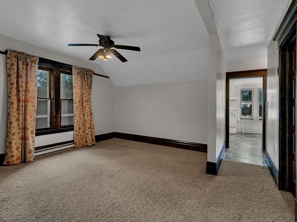 801 15th Ave S APT 2