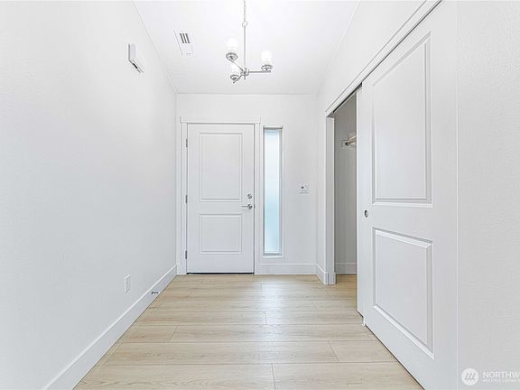 3rd image of 4259 W Sandy Court