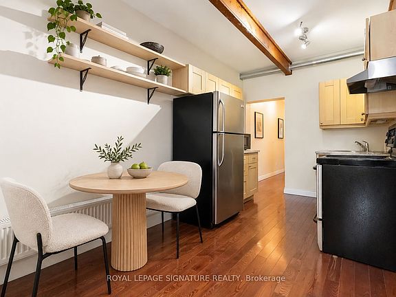 5th image of 22 Curzon St E