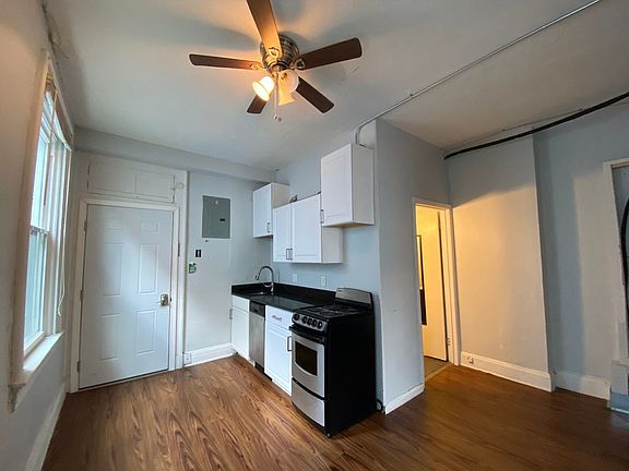 4th image of 2337 W Clifton Ave APT 3