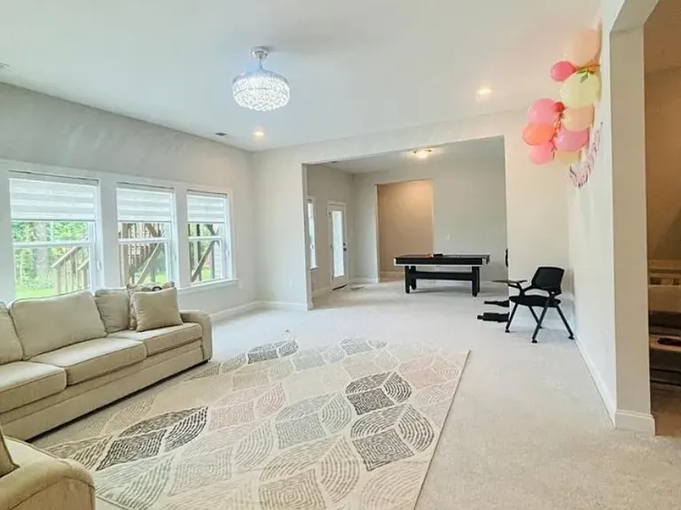 1238 Soaring Silo Way — Photo 9