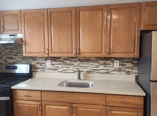 62-15 64th St FLOOR 1, Middle Village, NY 11379
