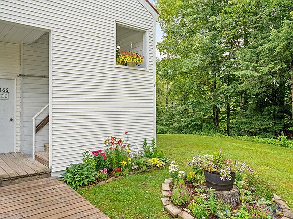 4th image of 166 Huckleberry Lane #52
