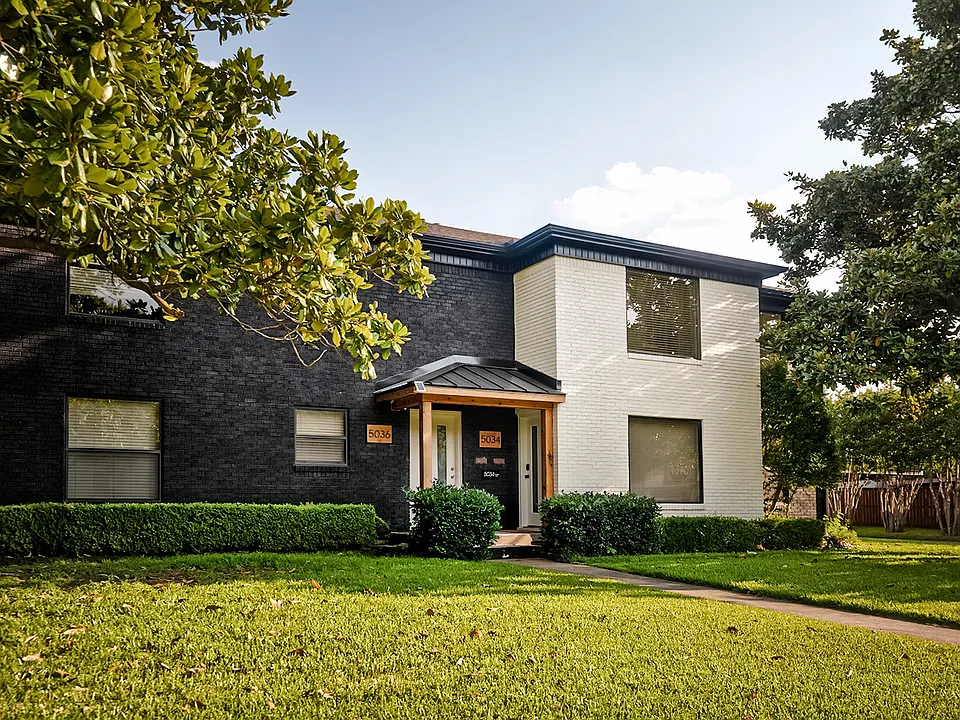 5034 W University Blvd