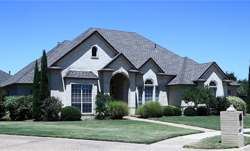 1st image of 4608 Clearwater Ct