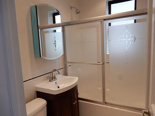 Rented by Aimee Grodanz, LREB | media 21