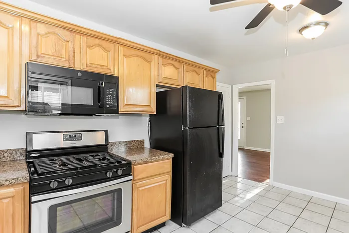 4903 Anntana Ave — Photo 10