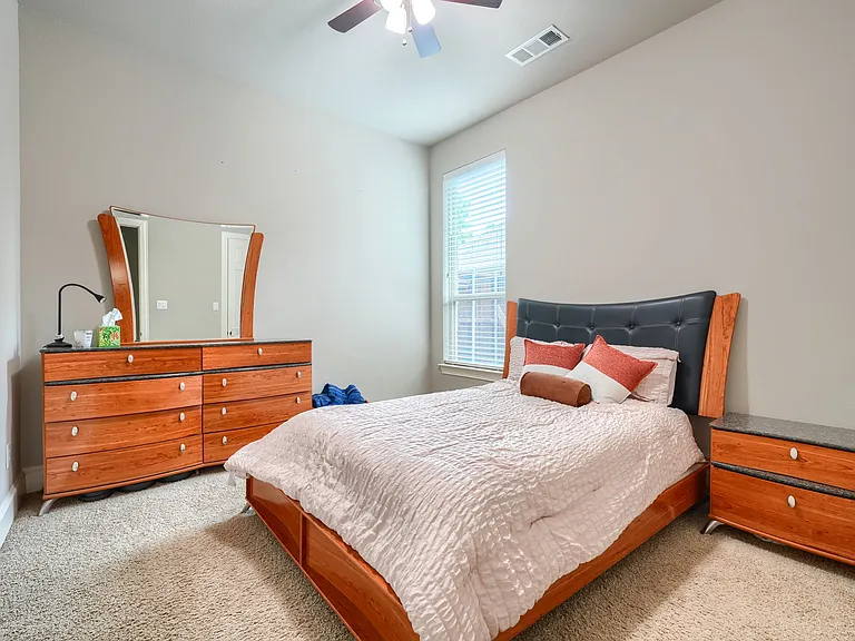 14839 Story Ln — Photo 3