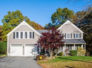 22 Hawthorne Rd, Medfield, MA 02052