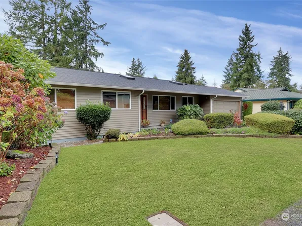 9023 Ridgeview Circle W, University Place, WA 98466