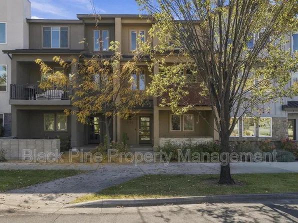 3755 E Parkcenter Blvd, Boise, ID 83716