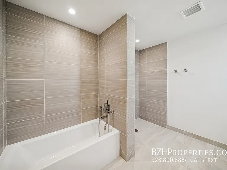 Corning Nineteen — Photo 54