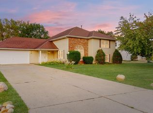 207 Warrior Way, Metamora, IL 61548