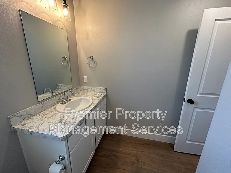 6041 Elysian Rd #202 — Photo 5
